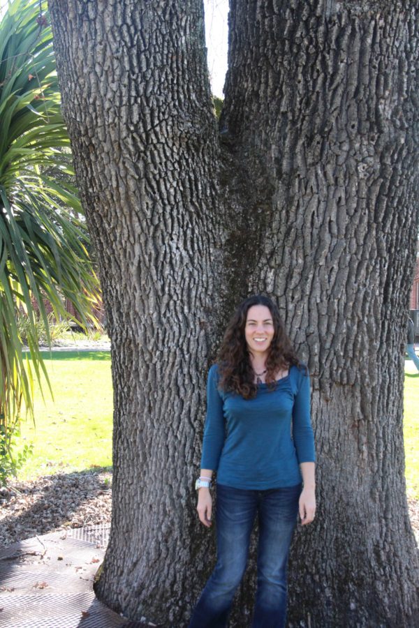 Dr. Karen Frindell will give a presentation about the sciences for the SRJC Salon.