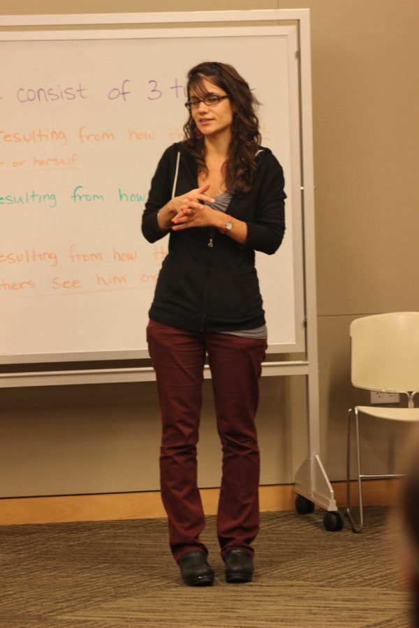 Ayano Healy teaches the Nov. 7 seminar “Mirror, Mirror ­- Reflecting on Positive Self Image,” where she and other members of the PEERS coalition encourage empowerment.