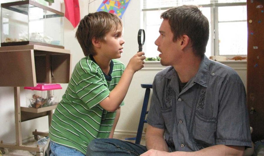 Ellar+Coltrane+grows+up+on-screen+as+Mason%2C+a+reserved+and+curious+boy%2C+alongside+Ethan+Hawke%2C+who+plays+his+father.
