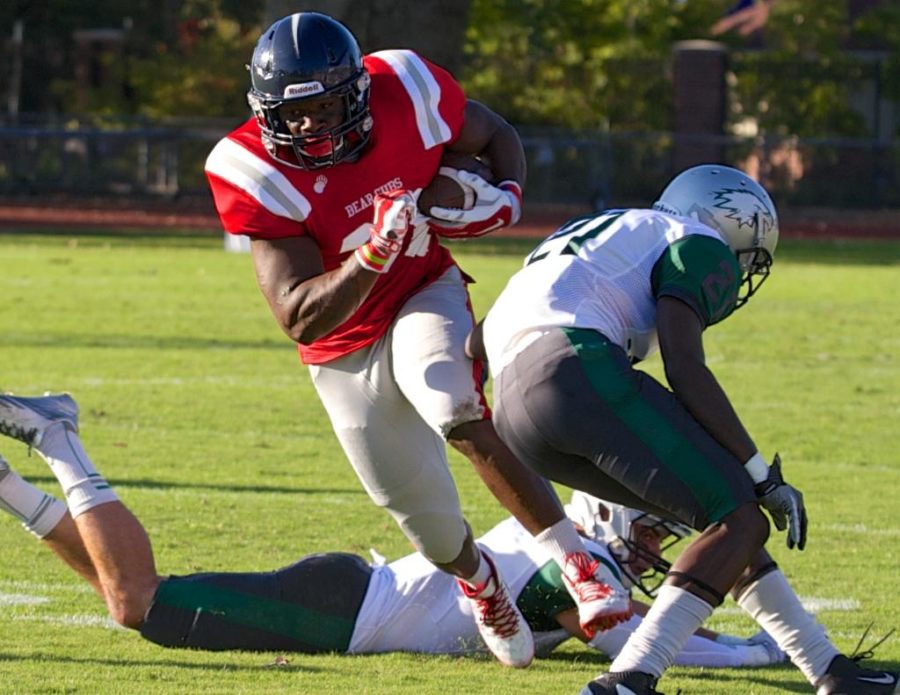 Desmond Nisby breaks two tackles after a short reception from Christian McAlvain before breaking 3 more on Nisby's way to a 48-yard touchdown reception Sept. 27 at Bailey Field Santa Rosa.