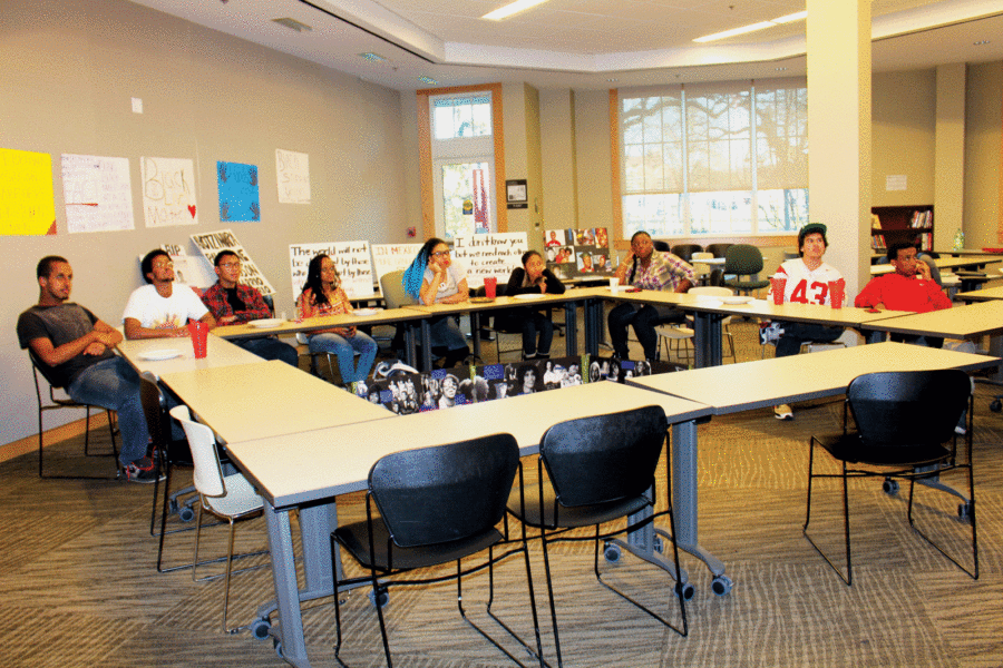 BSU members in the Student Leadership Center during their meeting on Jan. 23. 