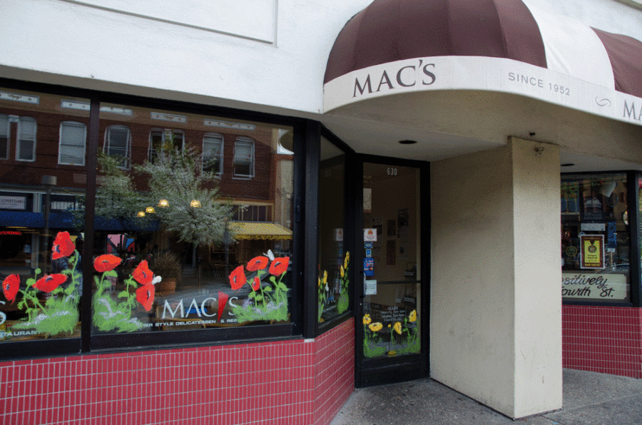 Mac's Kosher Style Delicatessen is great diner to go to for a quick bite or a sit down meal.