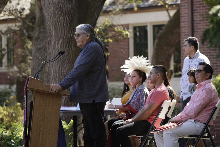 Bill Means speaks of new interpretations of the “discovery” of America, which are upcoming in social consciousness. 