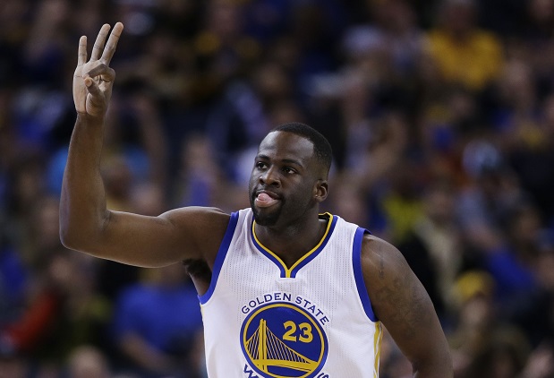 Draymond+Green+remains+under+the+spotlight+of+Stephen+Curry+despite+monstrous+numbers.+