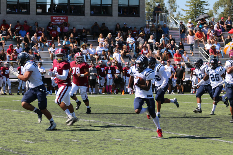 Keith Benjamin intercepts pass and returns it 47 yards for Santa Rosa Junior Colleges first touchdown on Oct. 1
