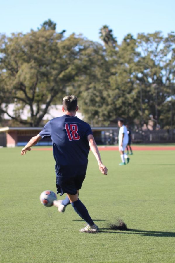 Santa Rosa Junior College freshman defender Logan Zimmer stops at midfield and kicks the ball to an open teammate in the Bear Cubs 1-0 win against Folsom Lake on Oct. 3 in Santa Rosa. Zimmer scored the teams lone goal off a direct free kick.