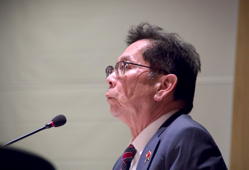 President Dr. Chong attends the Board of Trustees meeting. He will accept a 5 percent pay cut and ongoing reviews in response to fallout from his unpopular attempt to cancel a majority of Summer 2018 classes. Photo by Andrés Pimentel.