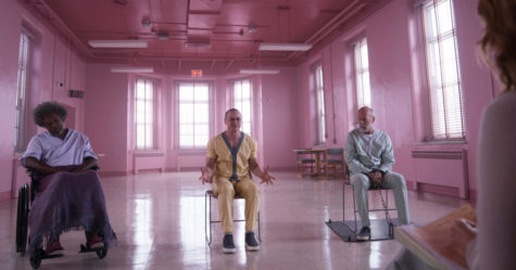 “Glass” is brittle; M. Night Shyamalan fails to live up to the hype