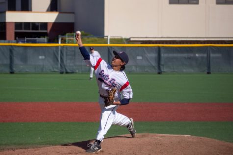 Bear Cubs’ offense erupts in the fifth