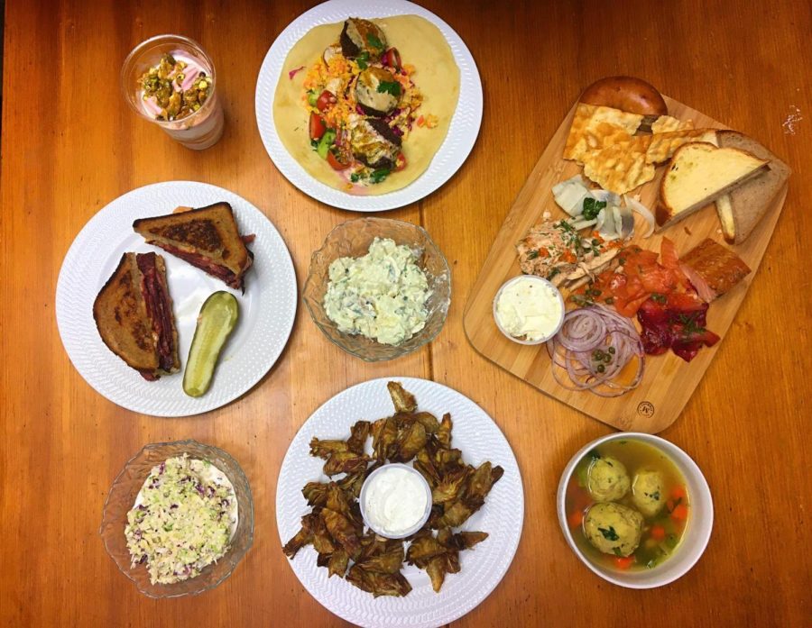 Above shot of an assortment of the dishes from Grossmans Noshery & Bar.