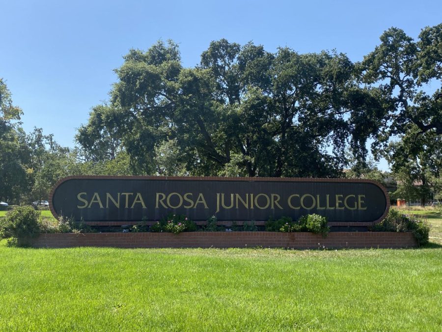 A photo of a sign that says Santa Rosa Junior College.