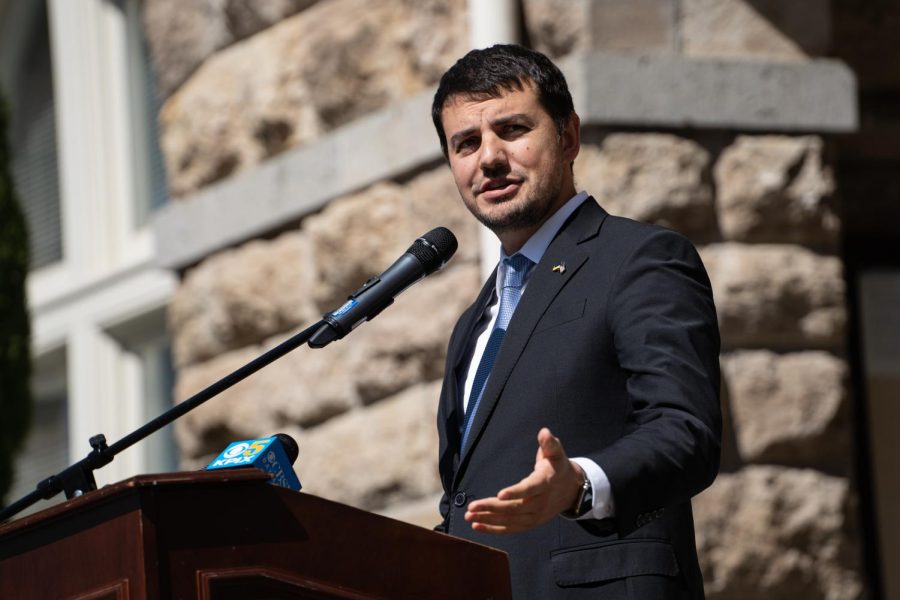 Ukraine Consul General Dmytro Kushneruk delivers a vigorous speech to a supportive crowd in front of City Hall in Sonoma, Calif. March 17, 2022.