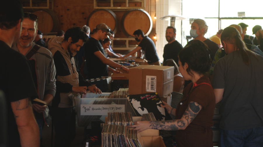 Attendees+at+Sonoma+County+Record+Swap+came+from+all+over+the+Bay+Area+to+celebrate+vinyl+in+April+at+Shady+Oak+Barrel+House+in+Santa+Rosa.