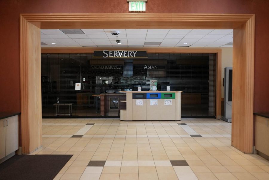 Low student enrollment and staffing has caused the main cafeteria to close at 2 p.m. Students taking classes have been struggling to find food on campus