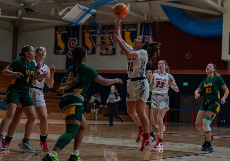 Guard Laine Lincoln rises up a shoots over a Napa Valley defender to score her sixth bucket of the game against Napa Valley on Saturday, Feb. 25 in Santa Rosa.
