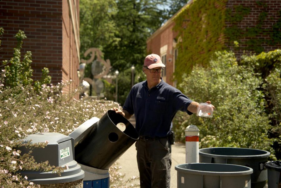 Waste+Diversion+Technician+Guy+Tillotson+manages+trash%2C+recyclables+and+compost%2C+and+is+notably+responsible+for+campus+%E2%80%9Cwaste+installations.%E2%80%9D