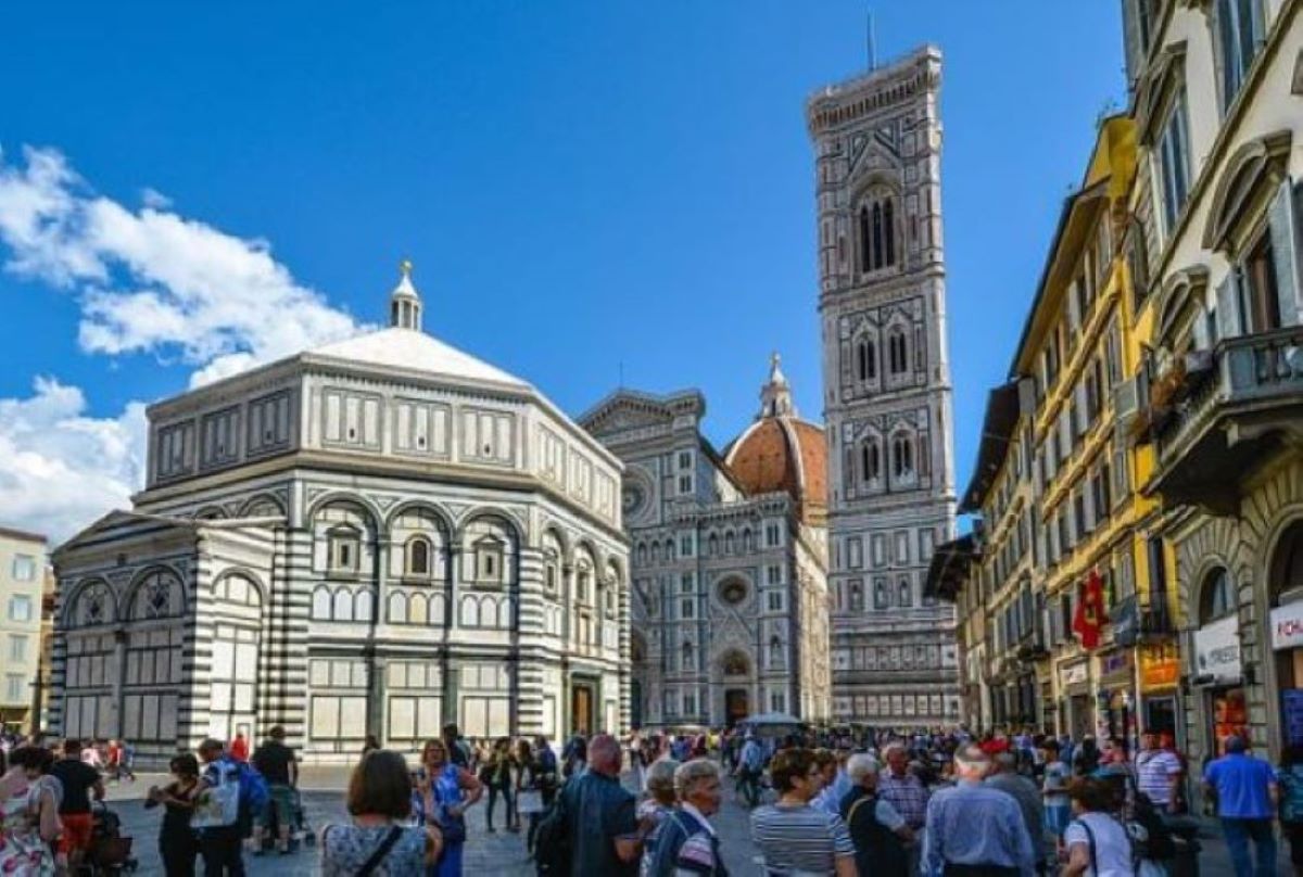 The destination for SRJC’s study abroad program for Spring 2024 semester is Florence Italy, where Italian faculty will teach students about local food, politics and architecture in addition to regular coursework.  