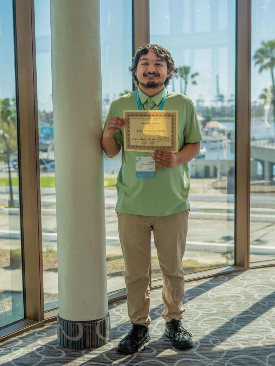 The Oak Leaf's reporter Lucas Cadigan-Carranza earns honorable mention in the copy editing on-the-spot competition during the ACP Spring National Media Conference on Saturday, March 8, 2025 in Long Beach, California.