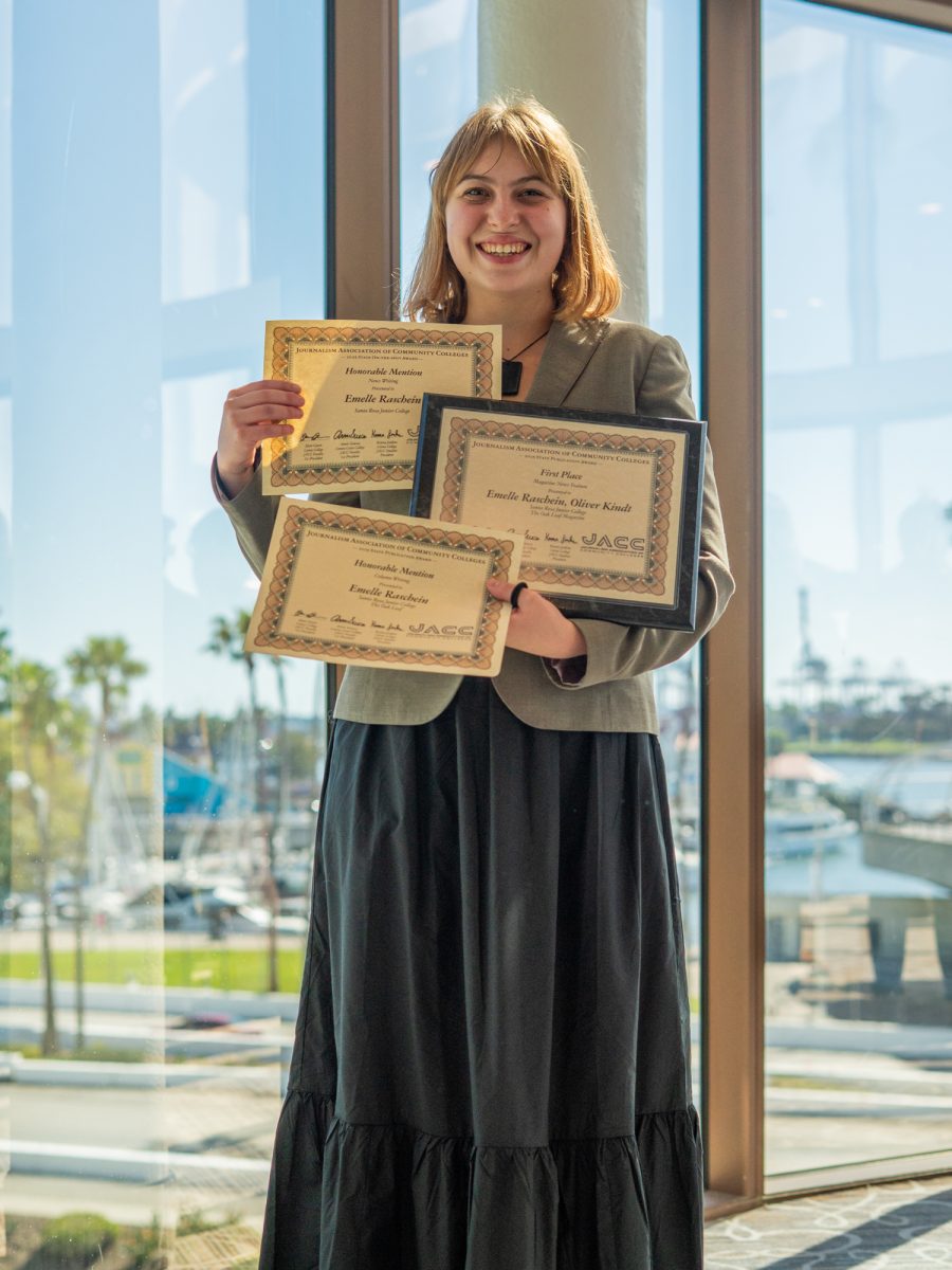 The Oak Leaf's reporter Emelle Raschein earns honorable mention in the news writing on-the-spot competition during the ACP Spring National Media Conference on Saturday, March 8, 2025 in Long Beach, California.