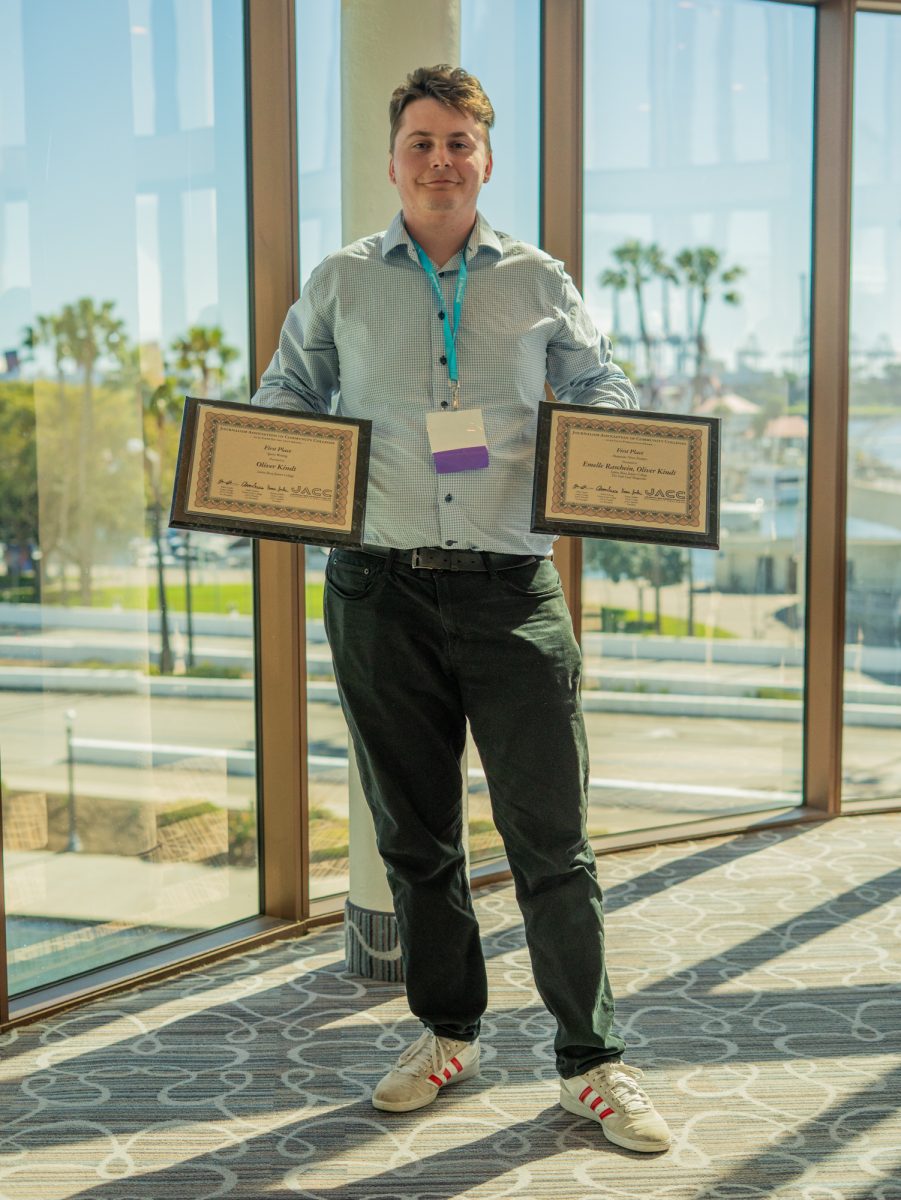 The Oak Leaf's sports editor Oliver Kindt wins first place in the sports writing on-the-spot competition during the ACP Spring National Media Conference on Saturday, March 8, 2025 in Long Beach, California.