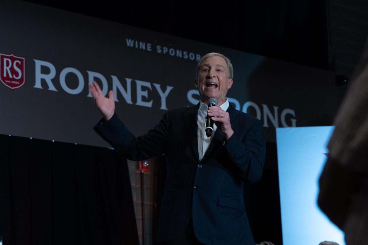 California gubernatorial candidate Tom Steyer speaks to over 600 Sonoma County residents at his "Shared Prosperity" town hall at the Luther Burbank Center for the Arts on Wednesday, May 27, 2026 in Santa Rosa, Calif. (Nicholas Vides / For The Oak Leaf News)